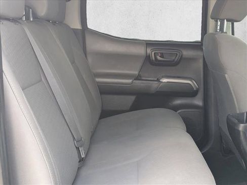 Used 2020 Toyota Tacoma SR5 w/ Technology Package image 18