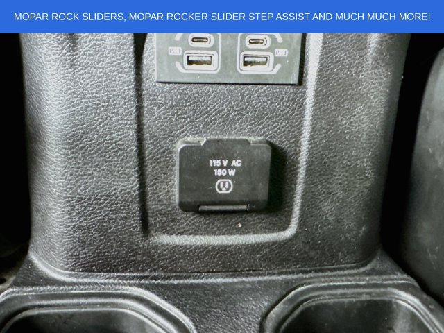 Used 2021 Jeep Wrangler Unlimited Rubicon AWD/4WD image 27