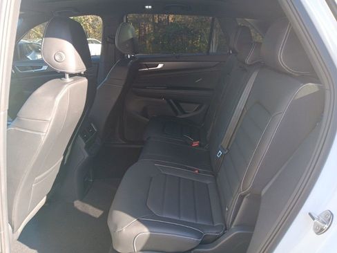 New 2025 Volkswagen Atlas Cross Sport SEL R-Line image 25