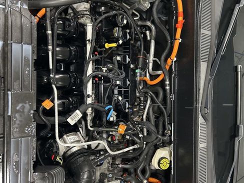 Used 2022 Ford Maverick XLT image 24