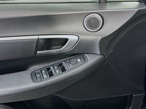 Used 2024 Hyundai Sonata SEL FWD image 15