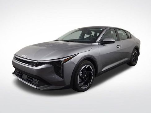 Used 2025 Kia K4 EX FWD image 2