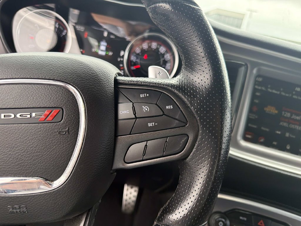 Used 2022 Dodge Challenger R/T RWD image 22