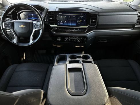 Used 2023 Chevrolet Silverado 1500 LT AWD/4WD image 12