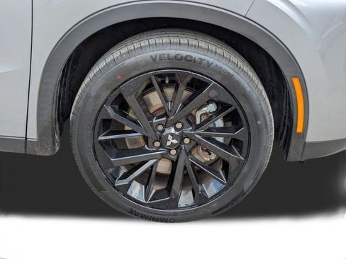 Used 2022 Mitsubishi Outlander SEL Black Edition image 11