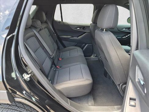 Used 2026 Chevrolet Equinox LT w/ Safety and Technology Package FWD image 20