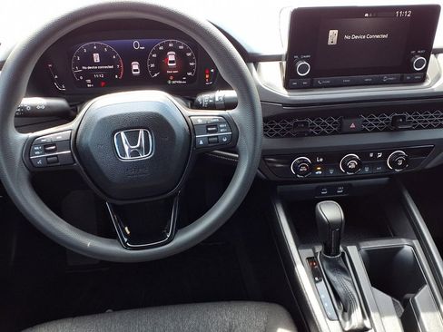 Certified 2025 Honda Accord LX image 13