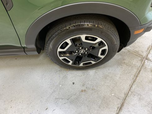 Used 2023 Ford Bronco Sport Outer Banks w/ Tech Package image 14