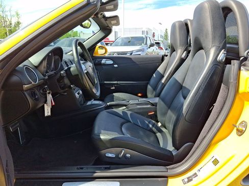 Used 2006 Porsche Boxster RWD image 13