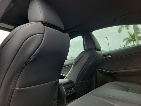 Used 2024 Lexus IS 350 F Sport RWD image 11