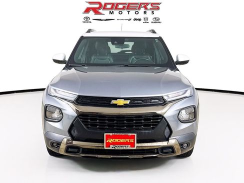 Used 2021 Chevrolet TrailBlazer ACTIV image 2