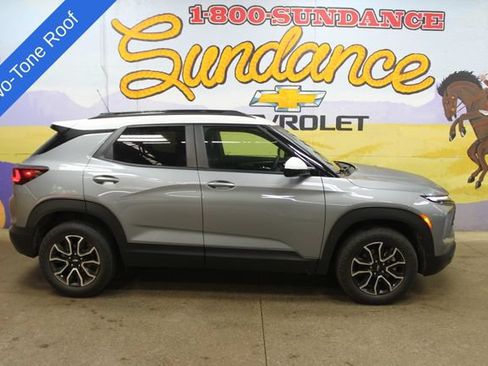 Used 2024 Chevrolet TrailBlazer ACTIV AWD/4WD image 1