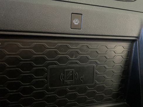 Used 2024 Nissan Frontier PRO-4X w/ Pro Premium Package AWD/4WD image 18