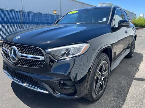 Used 2026 Mercedes-Benz GLC 300 image 9