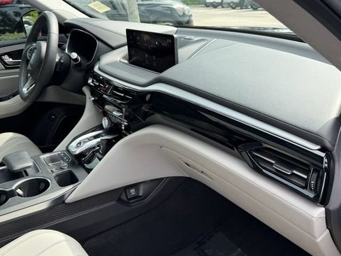 Certified 2024 Acura MDX FWD w/ Technology Package image 22