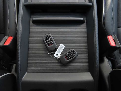 New 2026 Honda Odyssey Touring image 28