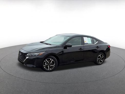 Used 2025 Nissan Sentra SV FWD image 6