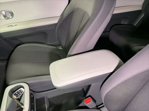 Used 2024 Hyundai Ioniq 5 SEL image 21