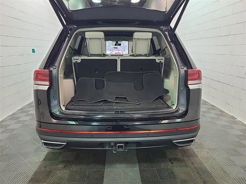 Used 2022 Volkswagen Atlas SE image 12