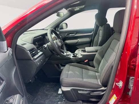 New 2026 GMC Terrain Elevation AWD/4WD image 19