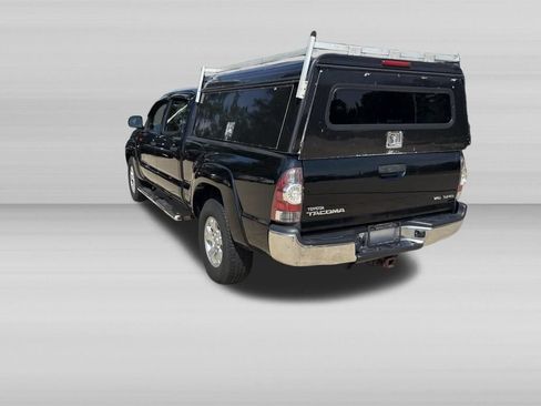Used 2011 Toyota Tacoma 4x4 Double Cab w/ SR5 Pkg #2 image 6