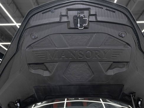 Used 2024 Lamborghini Revuelto image 62