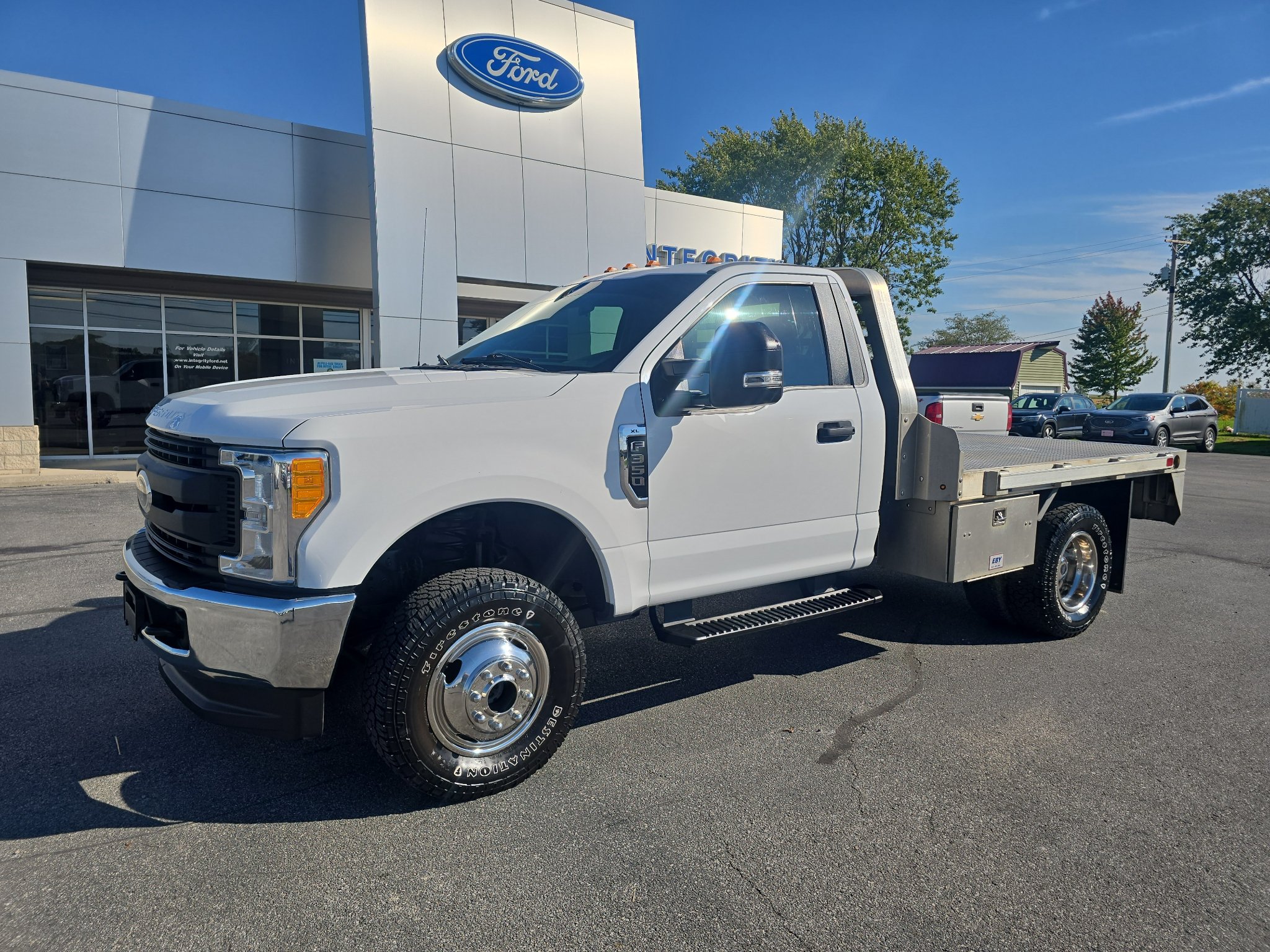 Used 2017 Ford F350 XL w/ Power Equipment Group AWD/4WD image 2