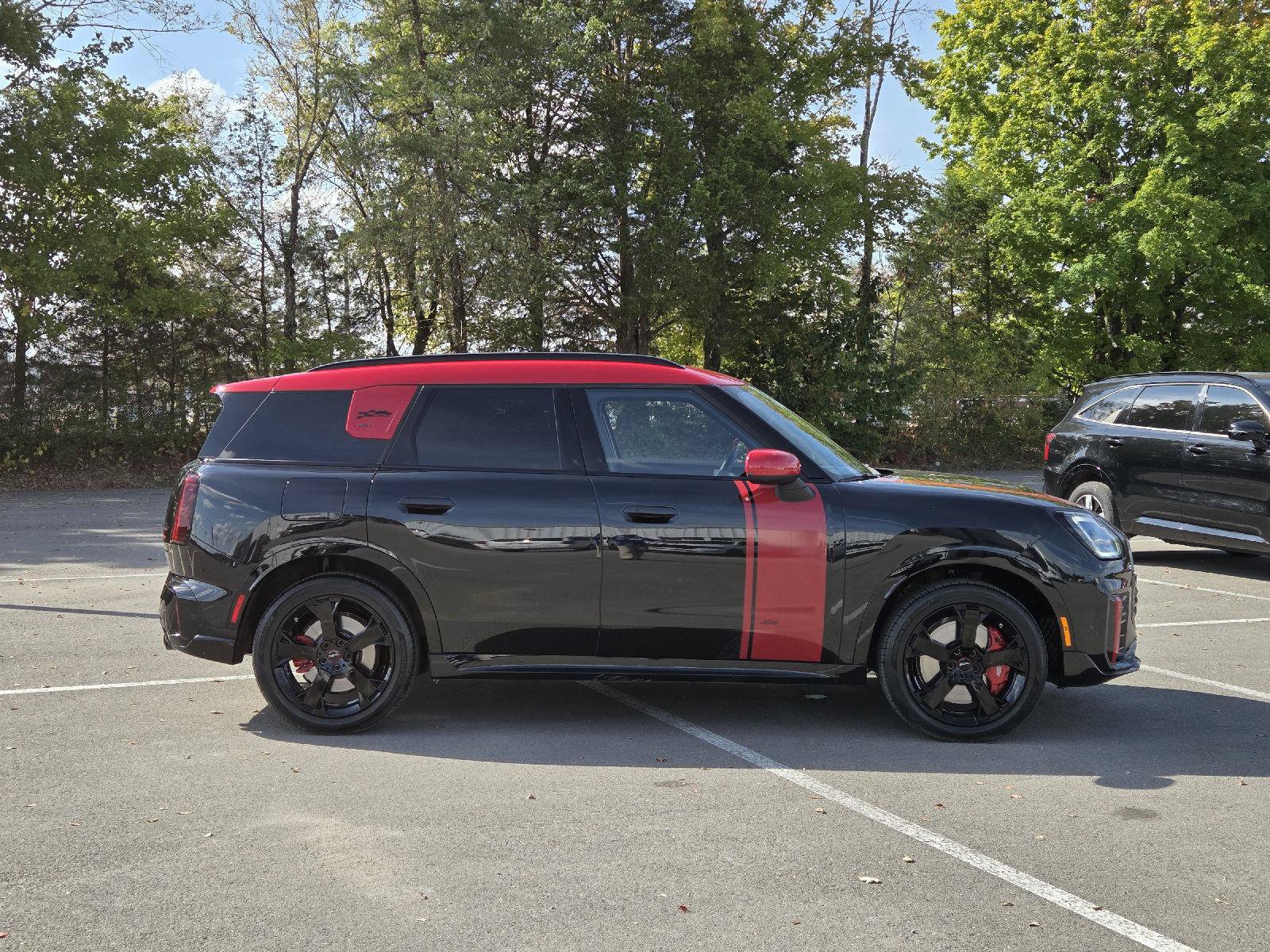 Used 2026 MINI Cooper Countryman John Cooper Works AWD/4WD image 2