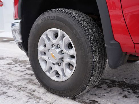 Used 2025 Chevrolet Silverado 3500 LT w/ All Star Edition image 32