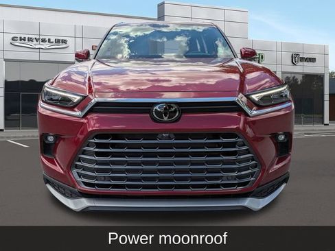 Used 2025 Toyota Grand Highlander AWD Hybrid image 9