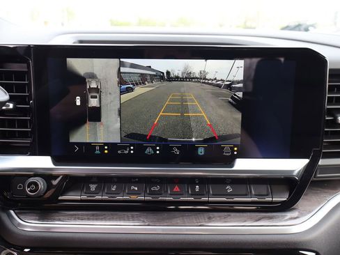 New 2026 Chevrolet Silverado 2500 LTZ w/ LTZ Convenience Package AWD/4WD image 24