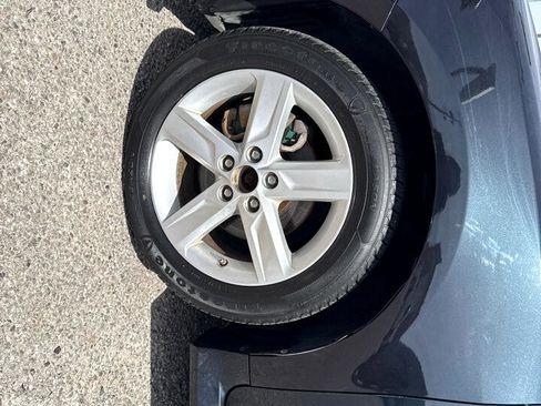 Used 2014 Toyota Camry SE image 25