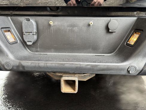 Used 2017 Ford F150 Lariat image 16