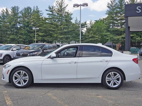 Used 2018 BMW 330i xDrive Sedan AWD/4WD image 17