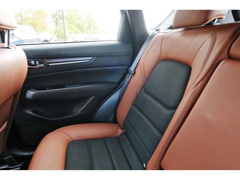 Certified 2025 MAZDA CX-5 Carbon Edition image 9