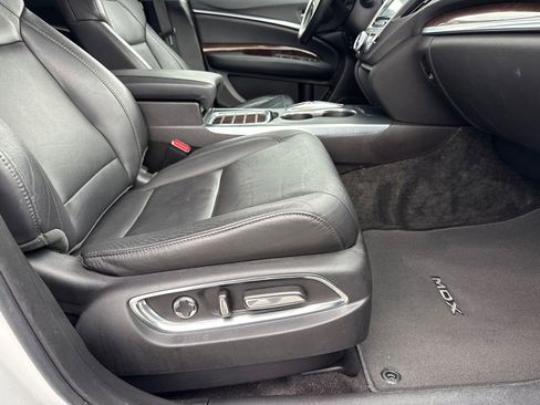 Used 2020 Acura MDX SH-AWD image 13