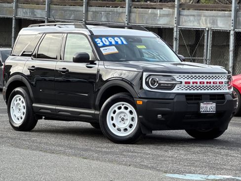 Certified 2025 Ford Bronco Sport Heritage w/ Convenience Package image 2