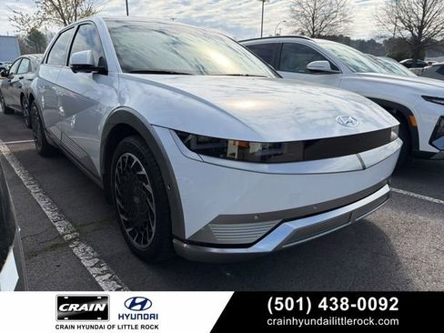 Used 2024 Hyundai Ioniq 5 Limited image 1