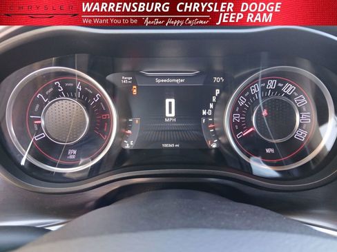 Used 2015 Dodge Challenger R/T w/ Quick Order Package 28B R/T image 17
