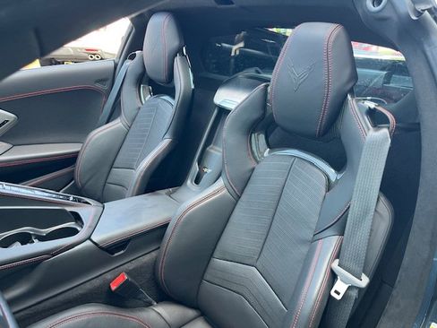 Used 2020 Chevrolet Corvette Stingray Premium Cpe w/ 3LT Preferred Equipment Group image 12