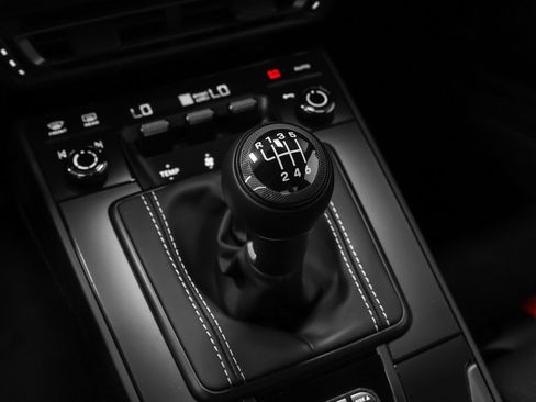 Certified 2022 Porsche 911 GT3 RWD image 54