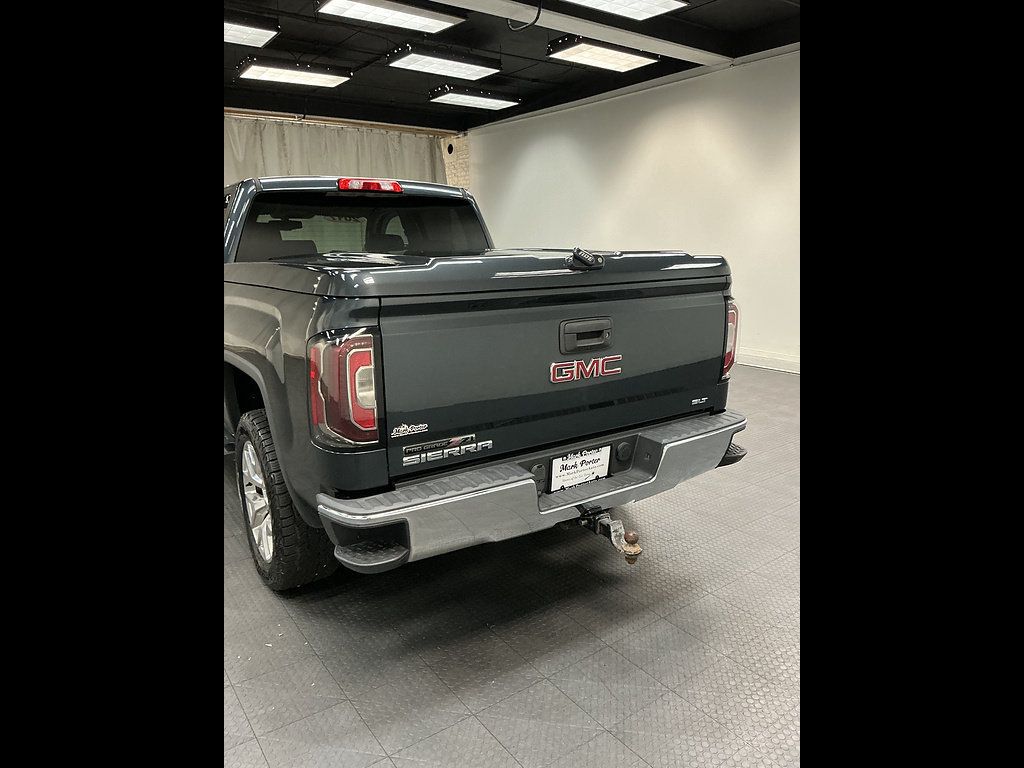 Used 2017 GMC Sierra 1500 SLT w/ SLT Premium Package AWD/4WD image 4