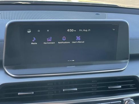 Used 2022 Kia Telluride S FWD image 12