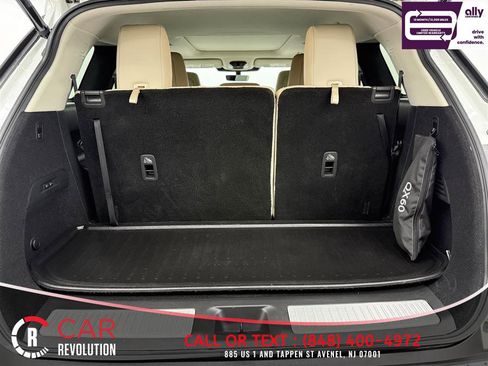 Used 2023 INFINITI QX60 Sensory w/ Cargo Package image 7
