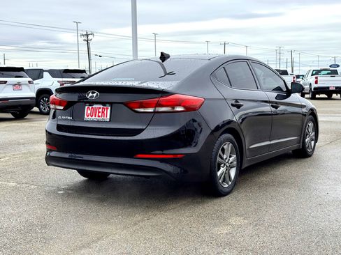 Used 2017 Hyundai Elantra SE w/ SE A/T Tech Package 03 image 6