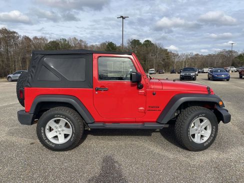 Used 2015 Jeep Wrangler Sport w/ Quick Order Package 24S image 8