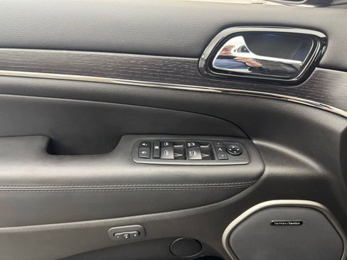 Used 2019 Jeep Grand Cherokee High Altitude image 18