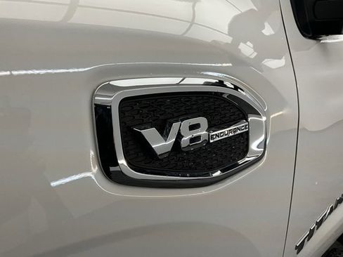 Used 2021 Nissan Titan SV w/ SV Convenience Package image 20