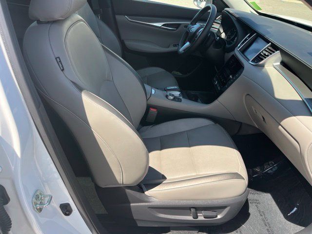Certified 2023 INFINITI QX50 Luxe FWD image 8
