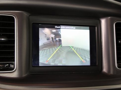 Used 2022 Dodge Charger SXT image 17